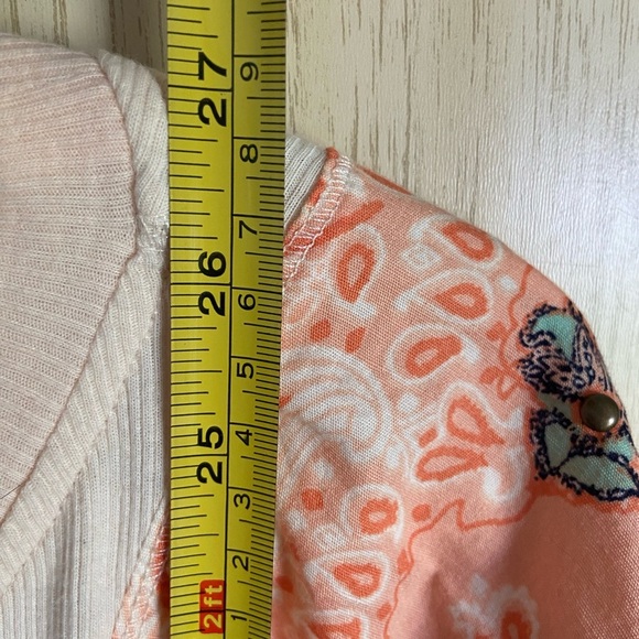WE THE FREE by Free People Feelin' It Top Peach Mixed Fabric size Large READ - Picture 11 of 14